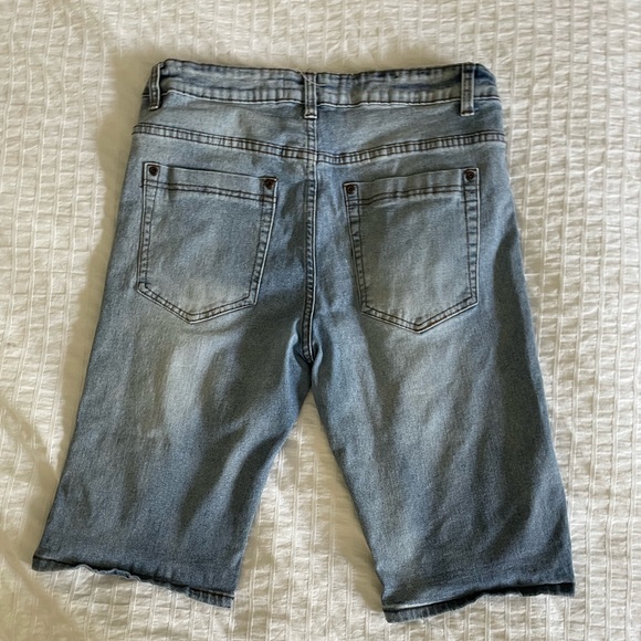 Urban Heritage Jean Shorts - Picture 3 of 4
